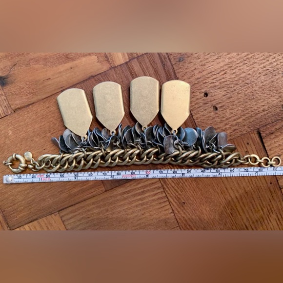 J.CREW COLLECTION Simulated Gemstones Chunky Charm Bracelet - Picture 9 of 10